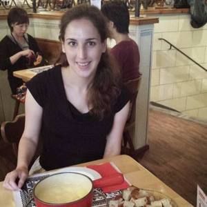 Meet your Posher, Laura